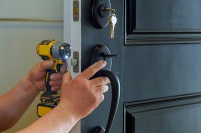 emergency locksmith service london